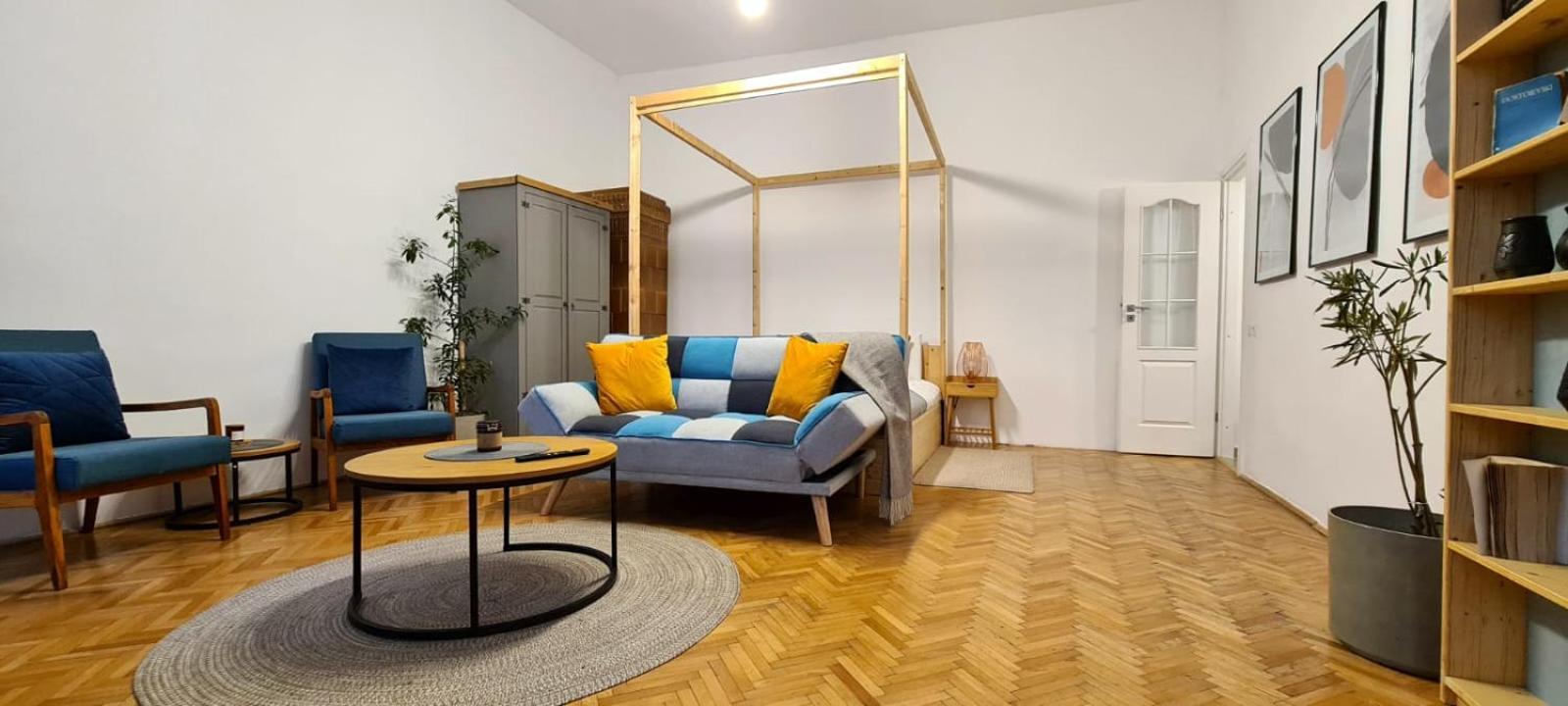 Zeiss House Lägenhet Braşov Exteriör bild